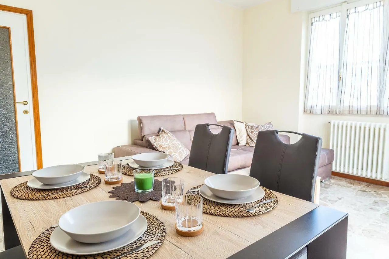 Apartment Ferienwohnung Casa Alice Lierna